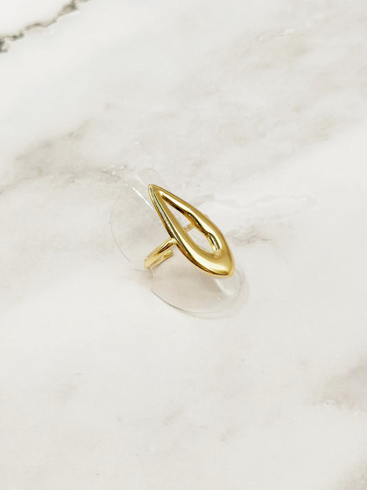 Bague FEMINISTE