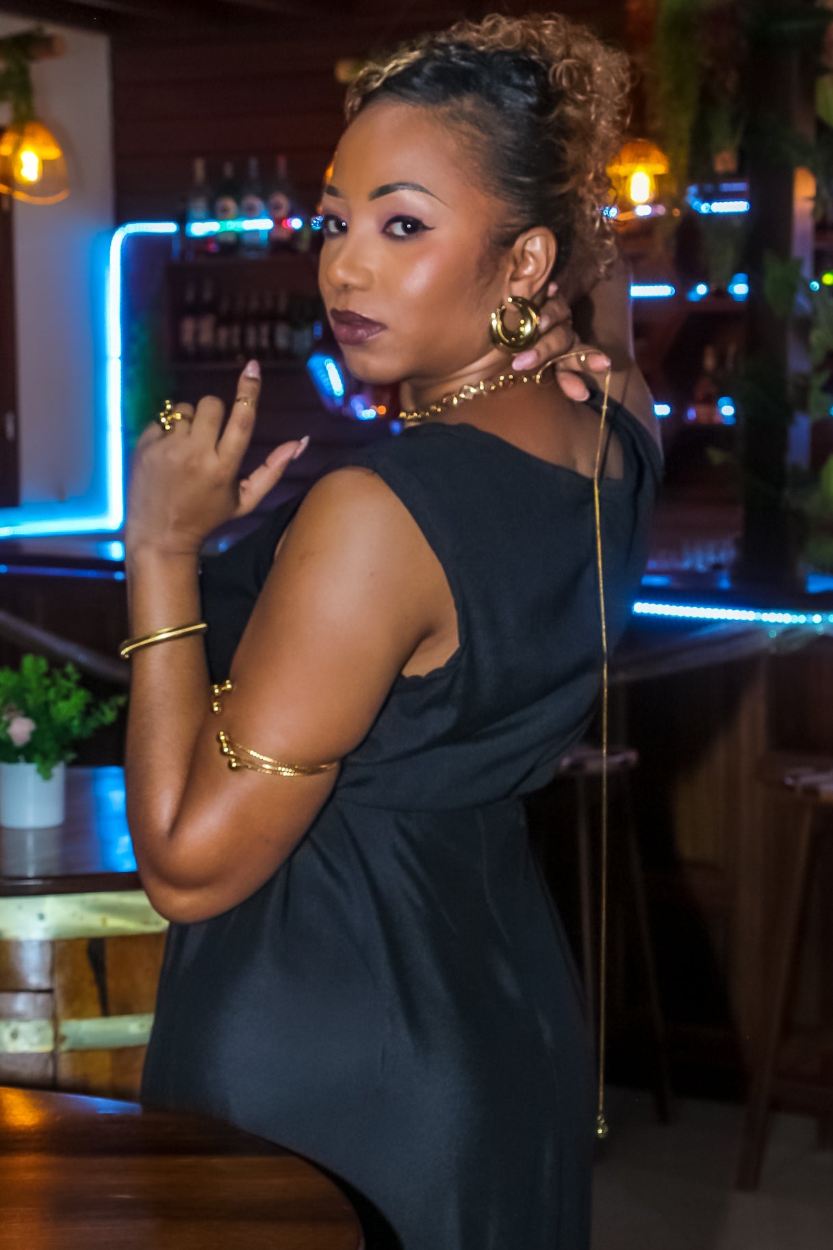 Collier TRESOR. Bijou deux-en-un : collier de dos ou sautoir
